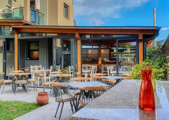 Apartament Vrahakia Sarti