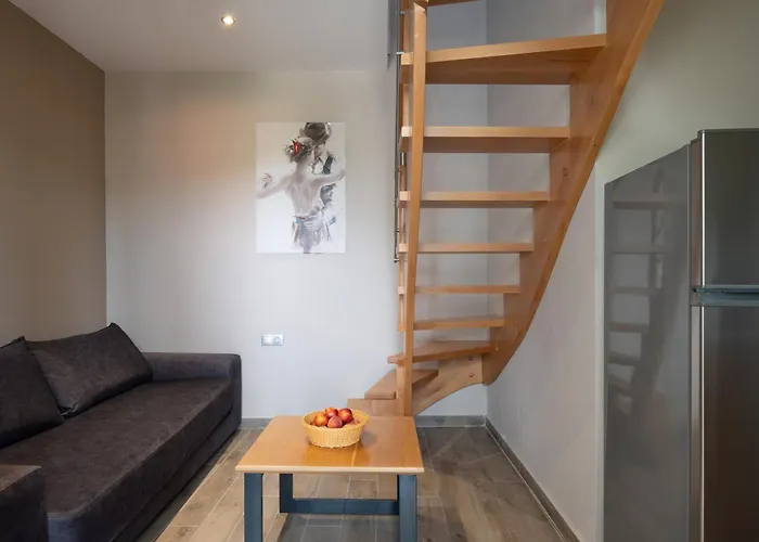 Apartament Vrahakia Sarti