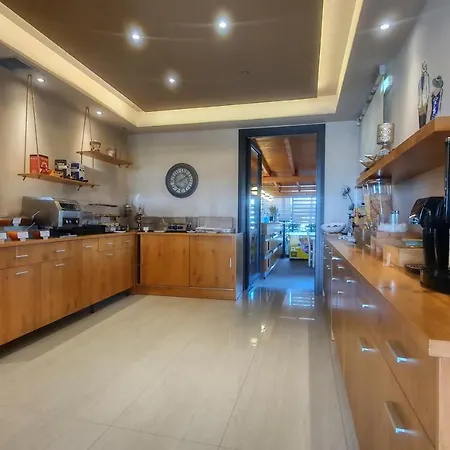 Vrahakia Apartment