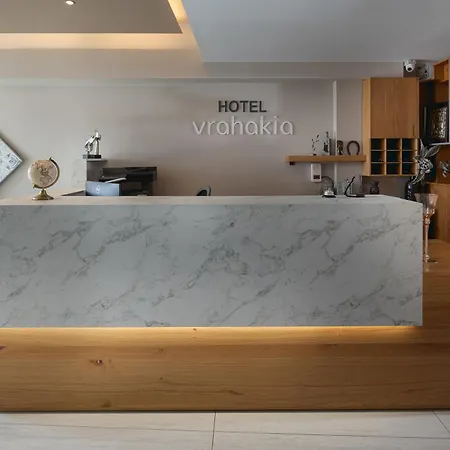 Apartment Vrahakia *